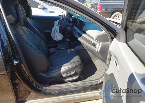 2025 Kia K4 Lxs z USA, uszkodzony, nr VIN 3KPFT4DE2SE131598